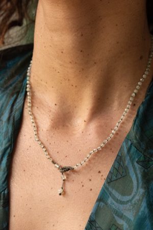 CLARA Préhnite necklace